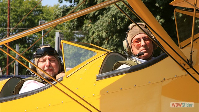 Stearman N54173 - Andreas Hotea and Lee Searles in Cottage Grove-2