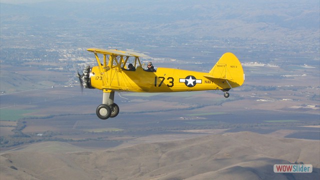 Stearman N54173 and Andreas Hotea cruising over California-2